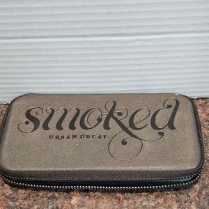 Urban Decay Smoked Eyeshadow Palette. NEW